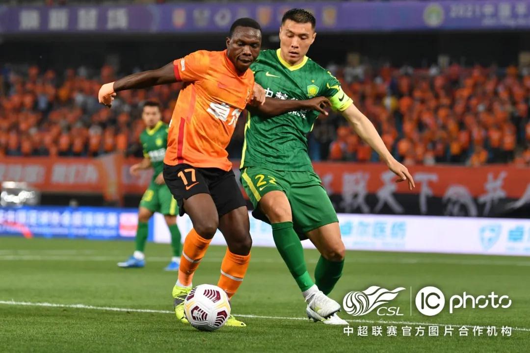 هدافي النادي الأهلي المصري عبر التاريخ في الدوري